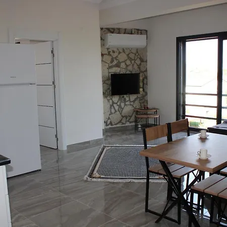 Ξενοδοχείο με διαμερίσματα Capo Calaberno Aparts Karaburun (Izmir)