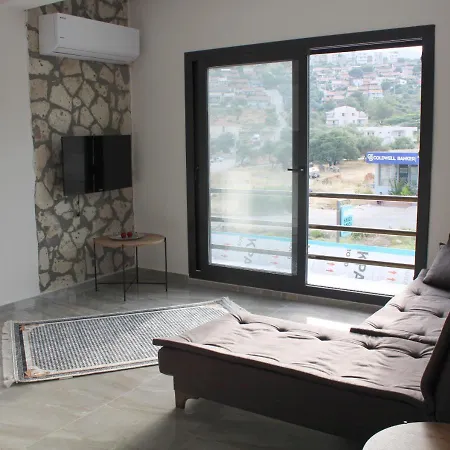 Capo Calaberno Aparts