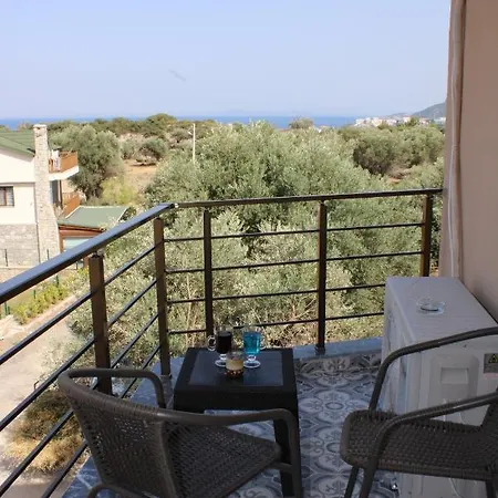 Capo Calaberno Aparts Hotel apartamentowy