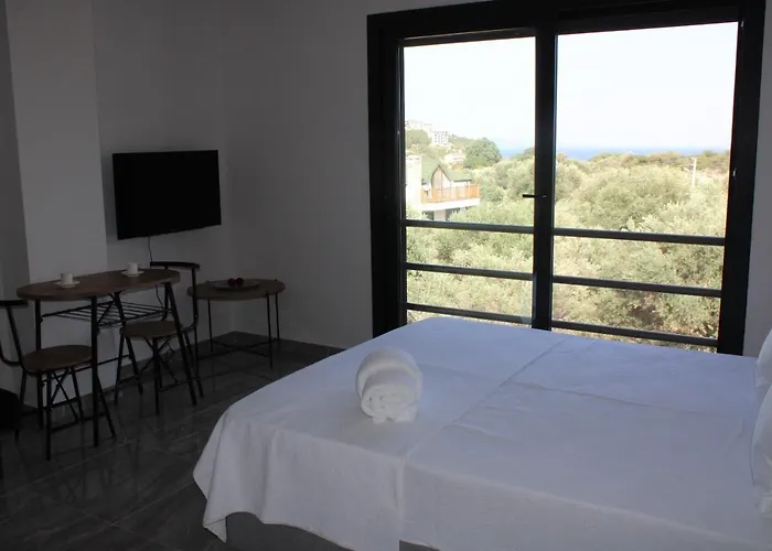 Capo Calaberno Aparts Aparthotel